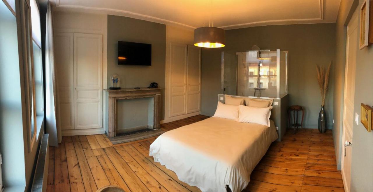 Les Chambres Berguoises Chambre Privee Au Coeur De Bergues Exterior foto
